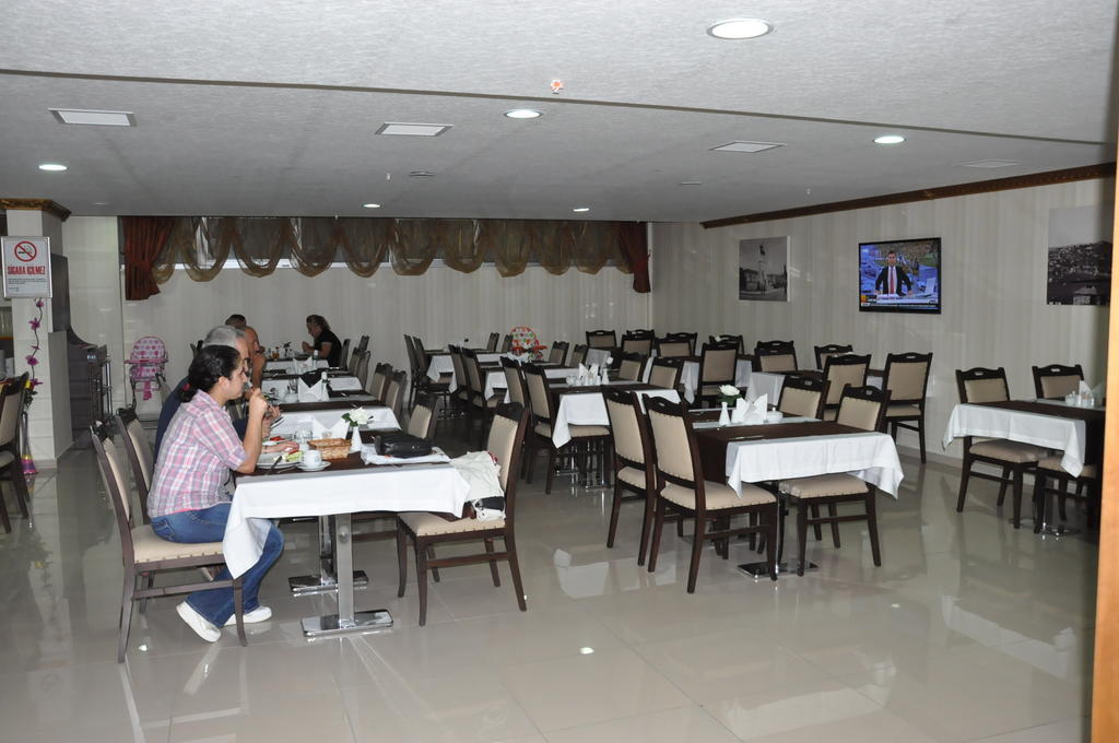 Ilksan Deha Hotel อังการา ภายนอก รูปภาพ